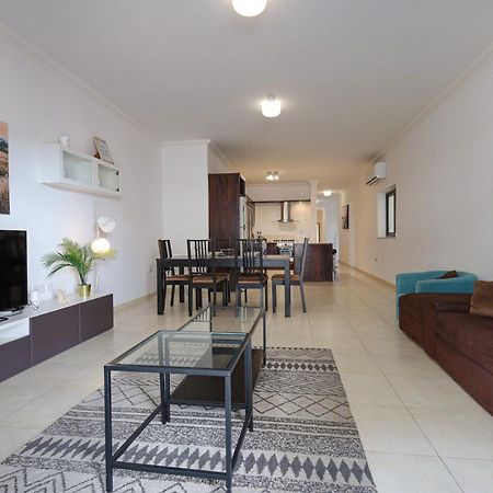 Modern 3Br Stylish & Spacious Apartment - Close To Sliema Promenade Gzira Екстер'єр фото