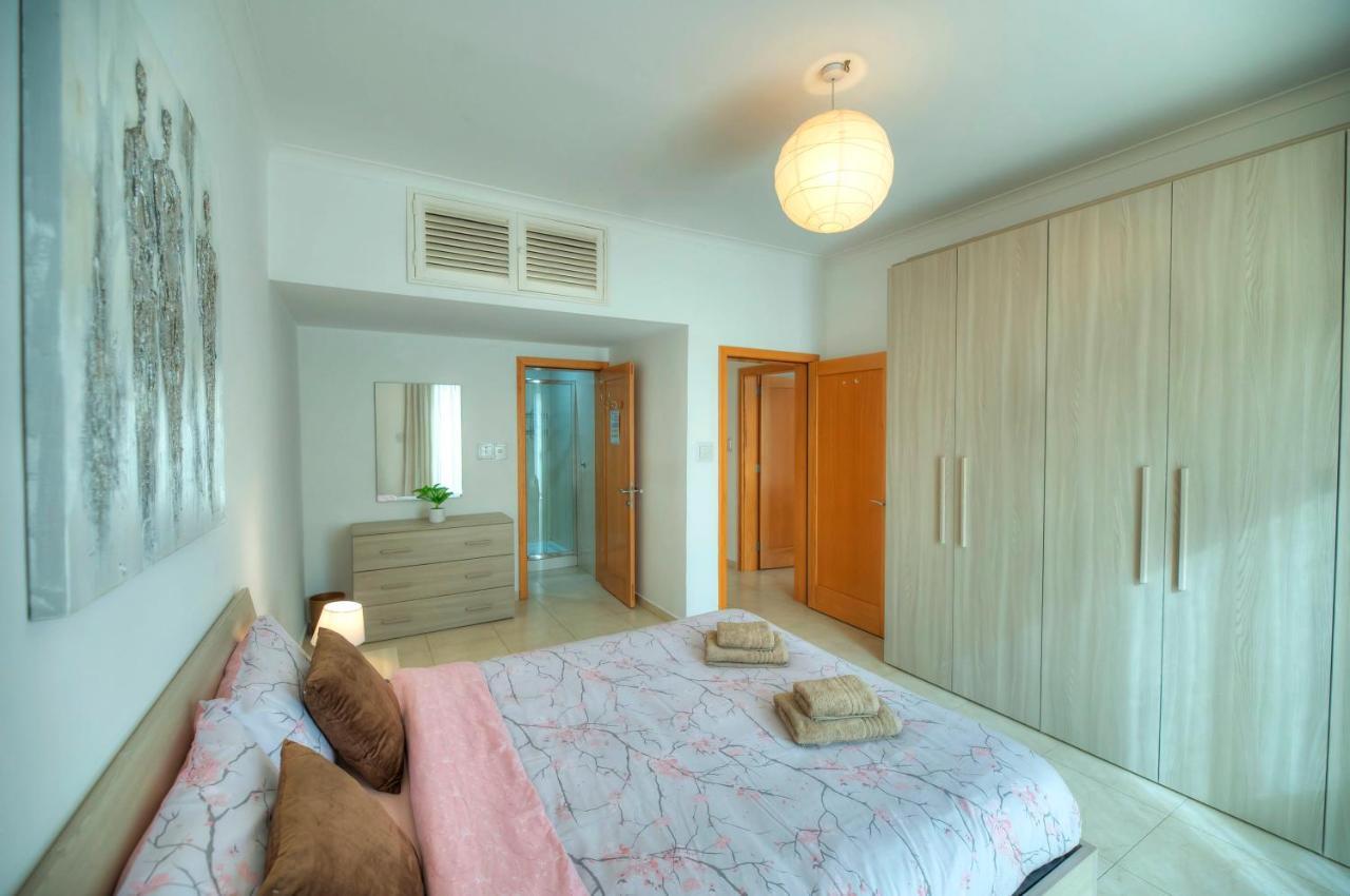 Modern 3Br Stylish & Spacious Apartment - Close To Sliema Promenade Gzira Екстер'єр фото