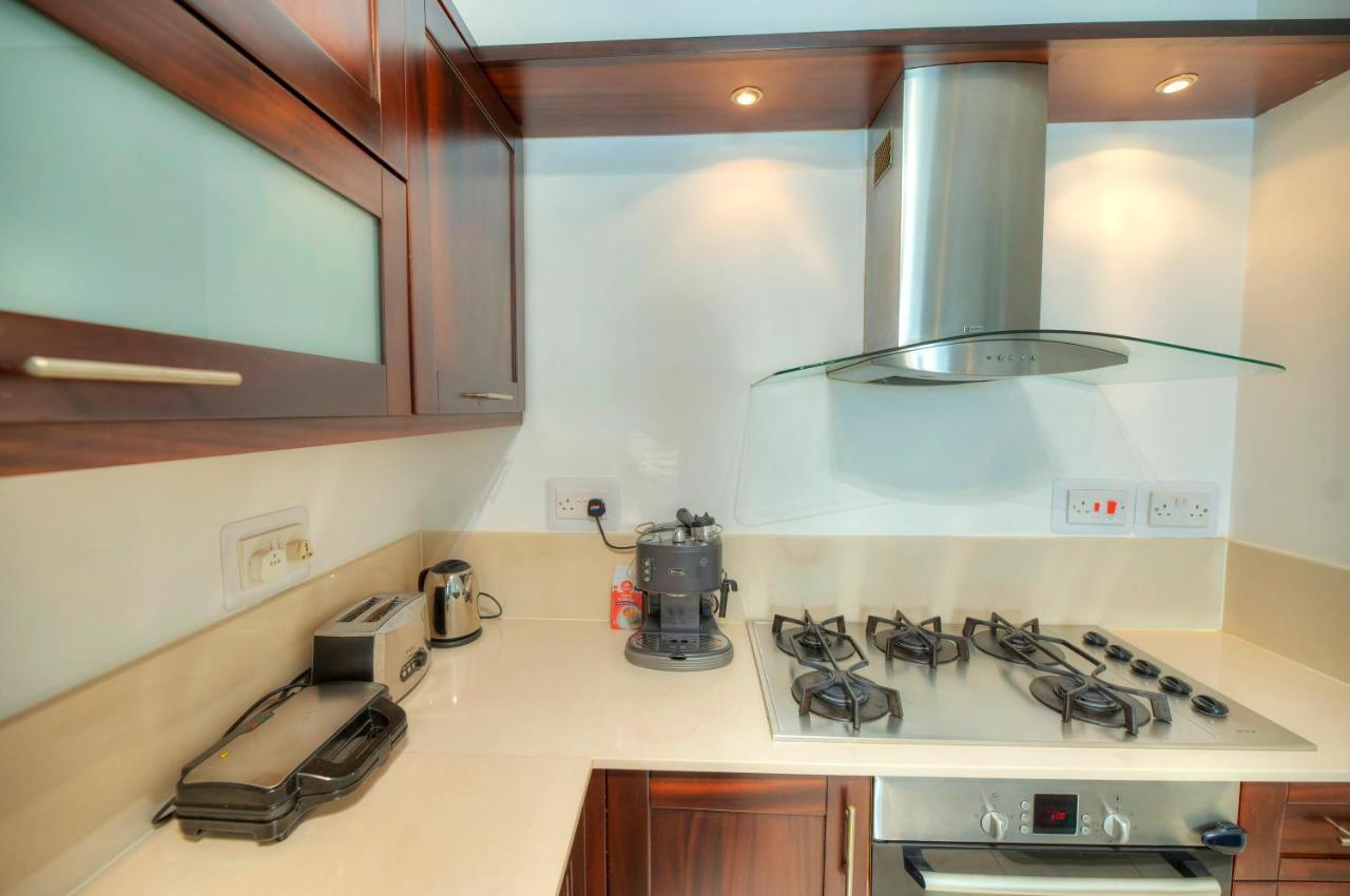 Modern 3Br Stylish & Spacious Apartment - Close To Sliema Promenade Gzira Екстер'єр фото