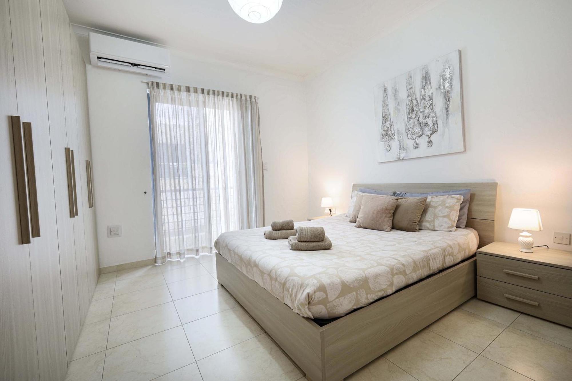 Modern 3Br Stylish & Spacious Apartment - Close To Sliema Promenade Gzira Екстер'єр фото