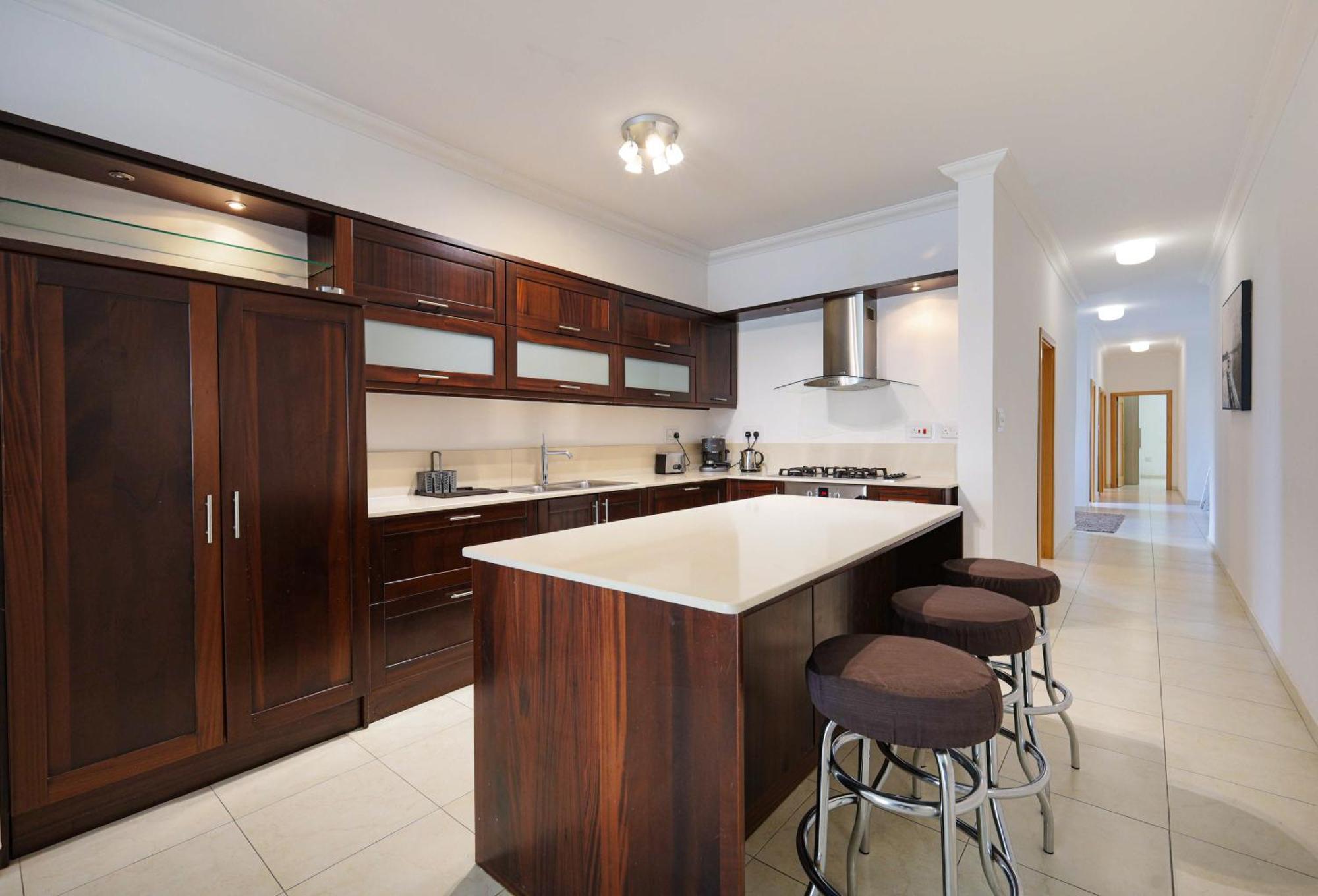 Modern 3Br Stylish & Spacious Apartment - Close To Sliema Promenade Gzira Екстер'єр фото