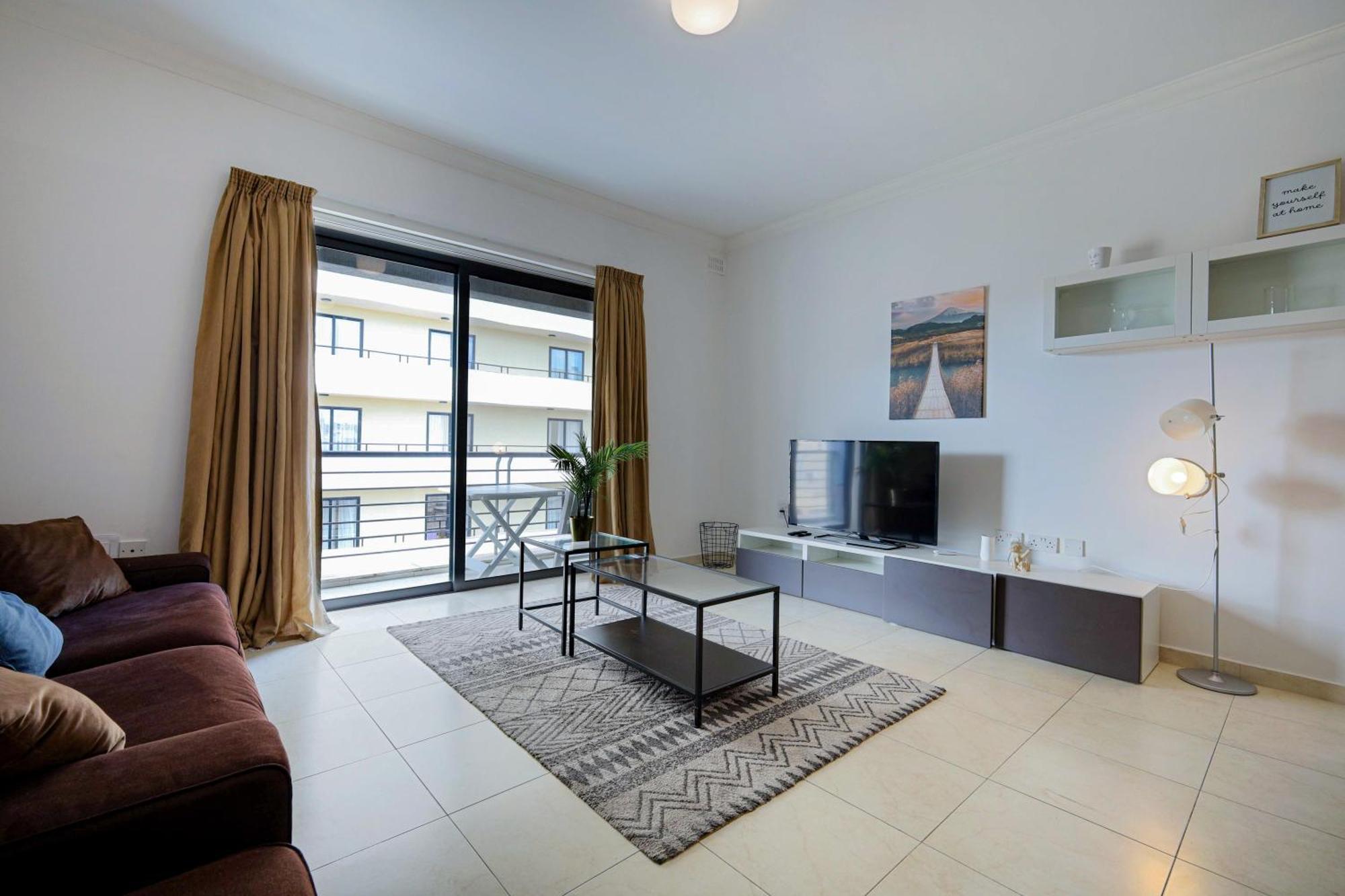 Modern 3Br Stylish & Spacious Apartment - Close To Sliema Promenade Gzira Екстер'єр фото